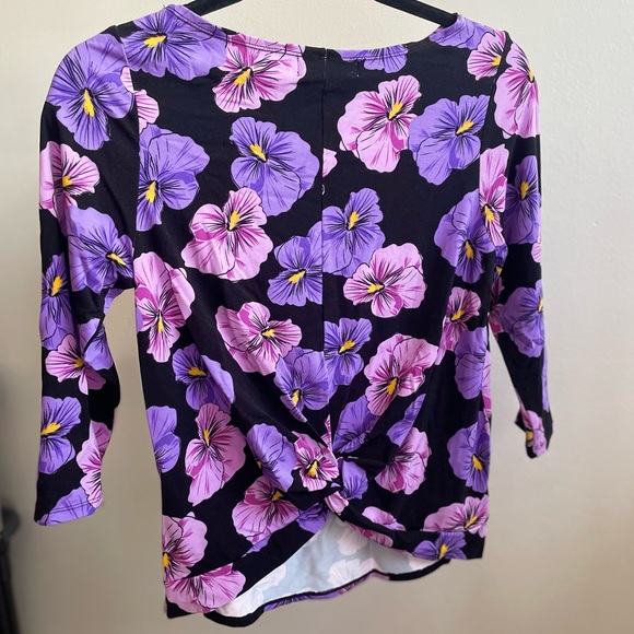 NWT XS FIGHTING EEL AVA SKY TOP - Picture 4 of 4